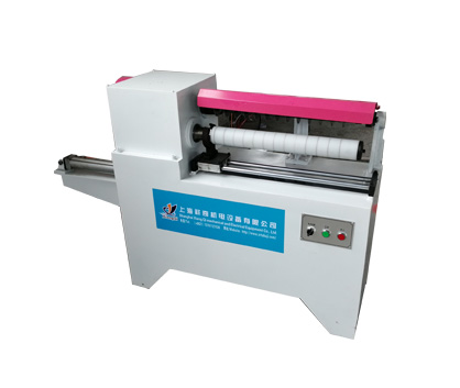 Automatic pipe cutting machine